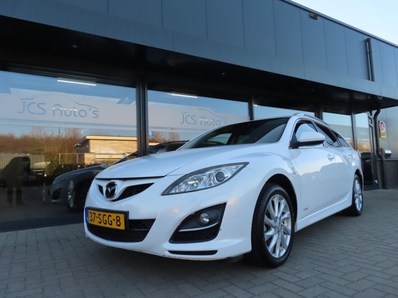 Mazda 6 - 2.0 GT-M Line Ecc Navi Half Leder Trekhaak 2011 - AutoWereld.nl