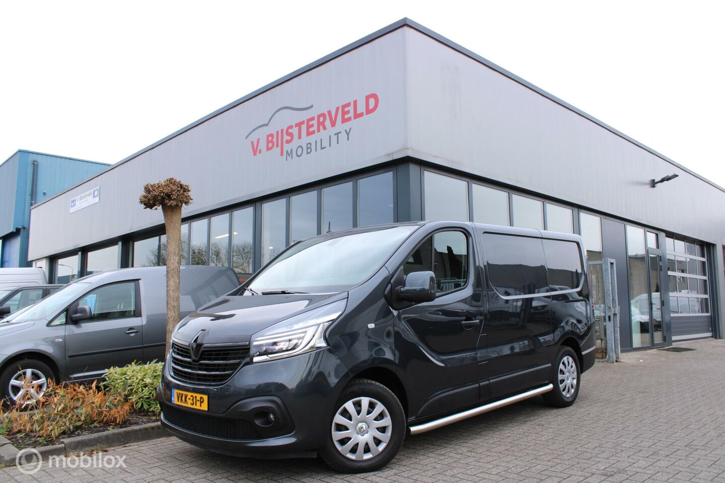 Renault Trafic - bestel 2.0 dCi 120 T29 L1H1 Luxe - AutoWereld.nl
