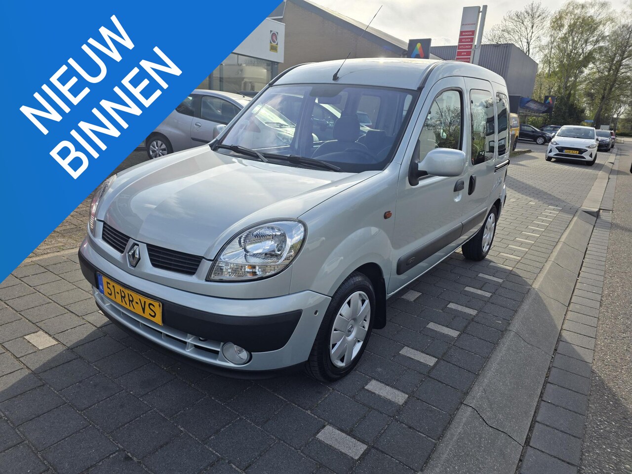 Renault Kangoo - 1.6-16V Privilège AUTOMAAT, TREKHAAK, AIRCO, TWEE SCHUIFDEUREN ENZ. - AutoWereld.nl