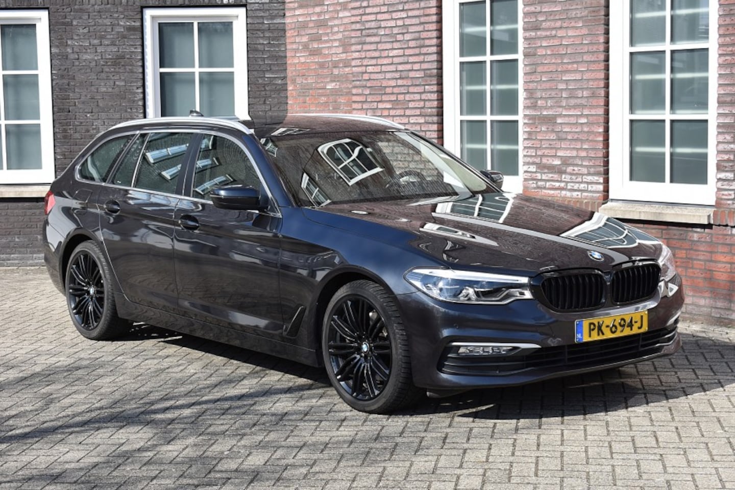 BMW 5-serie - 540 540i xDrive High Executive - Mooie auto! - AutoWereld.nl