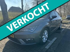 Seat Leon ST - 1.0 EcoTSI Style Business Intense automaat , led , achteruit camera nap