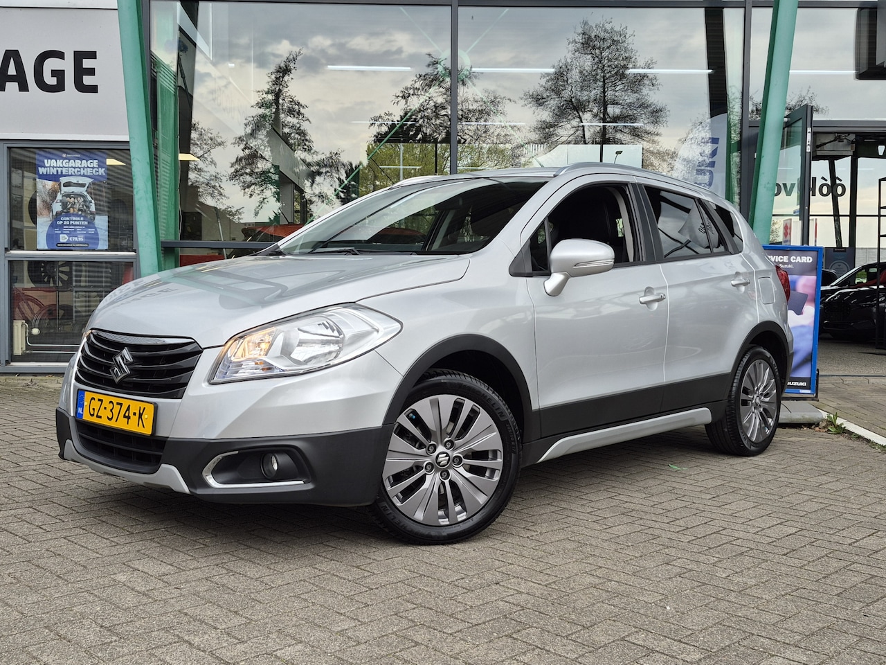 Suzuki SX4 S-Cross - 1.6 Exclusive AllGrip 120pk | Allgrip (4x4) | Cruise Control | Climate Control | - AutoWereld.nl
