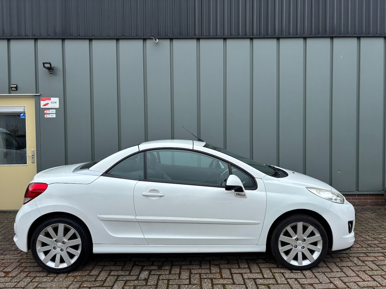 Peugeot 207 CC - 1.6 VTi Griffe NAP//AIRCO//CRUISE//CABRIO//CV+AB