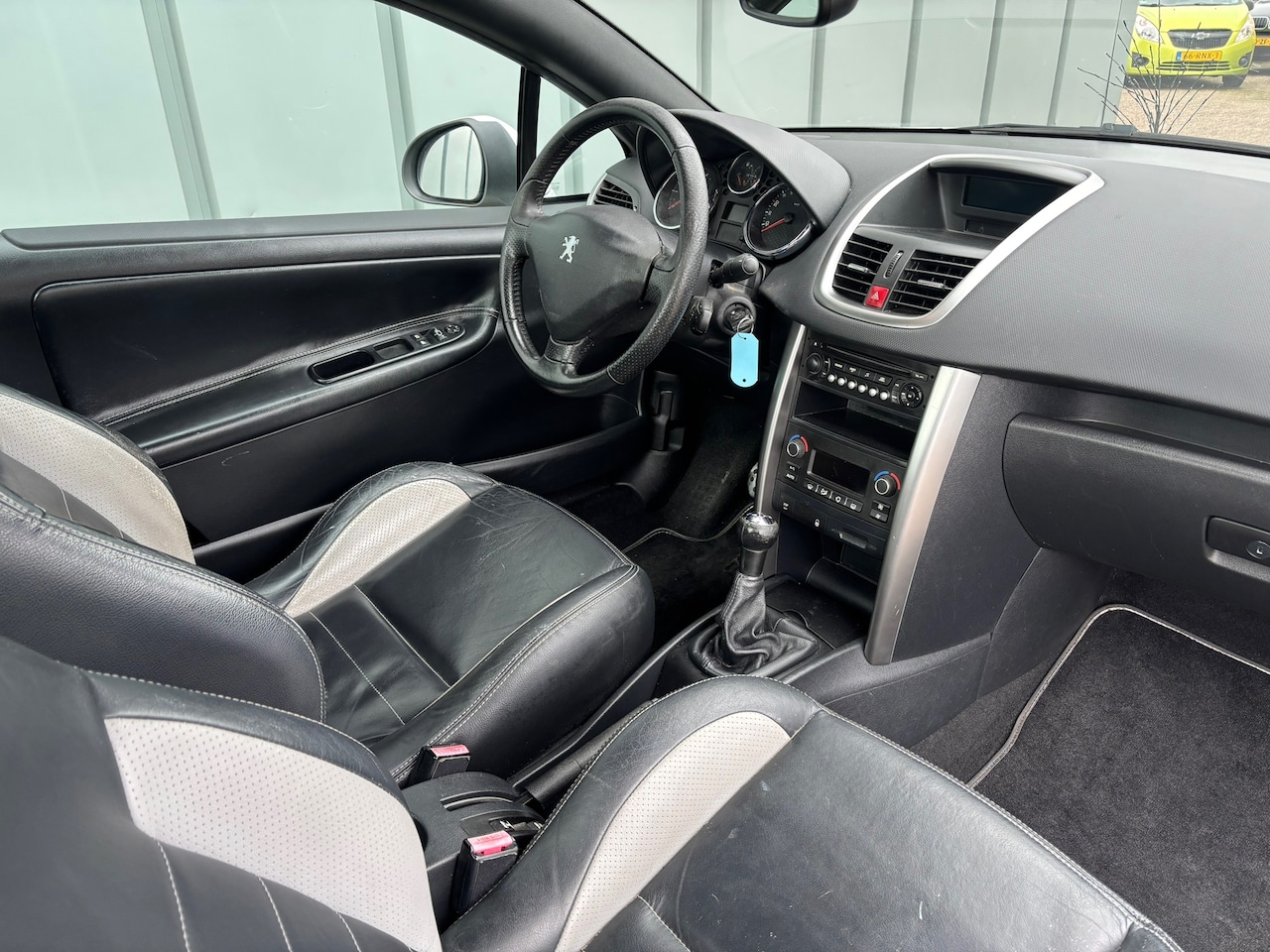 Peugeot 207 CC - 1.6 VTi Griffe NAP//AIRCO//CRUISE//CABRIO//CV+AB