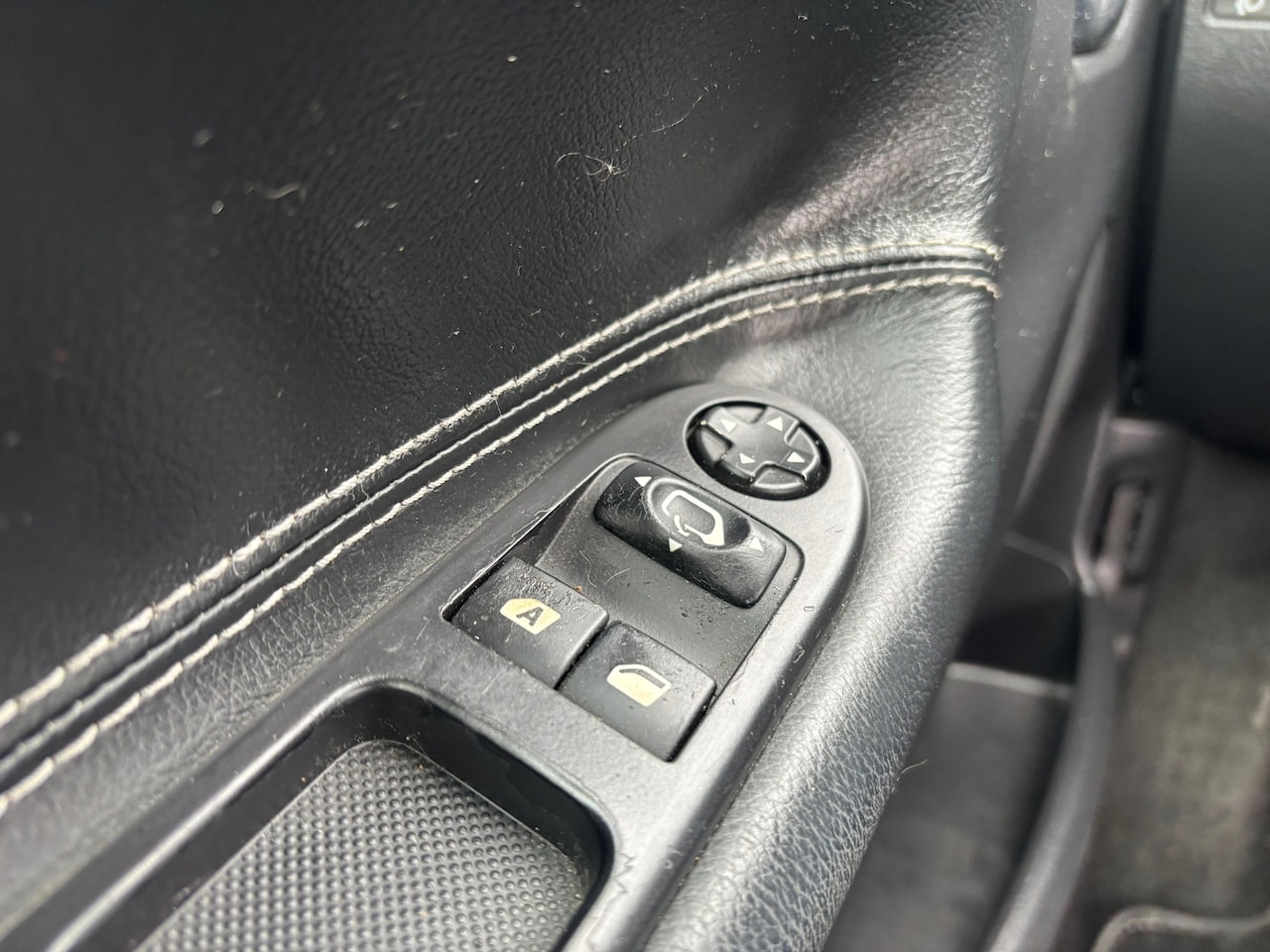 Peugeot 207 CC - 1.6 VTi Griffe NAP//AIRCO//CRUISE//CABRIO//CV+AB