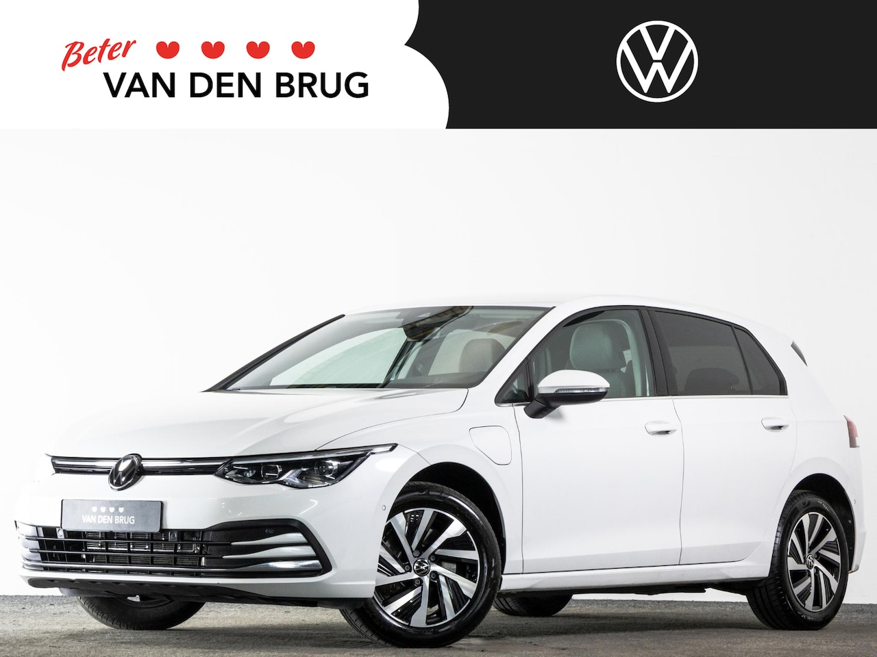 Volkswagen Golf - AUTOMAAT 1.4 204 PK DSG eHybrid Style | LED | Navigatie Via Smartphone | Trekhaak | Side A - AutoWereld.nl