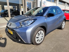 Toyota Aygo X - 1.0 VVT-i MT Play | Apple Carplay/Android | Cruise Control | Apple Carplay/Android Auto |