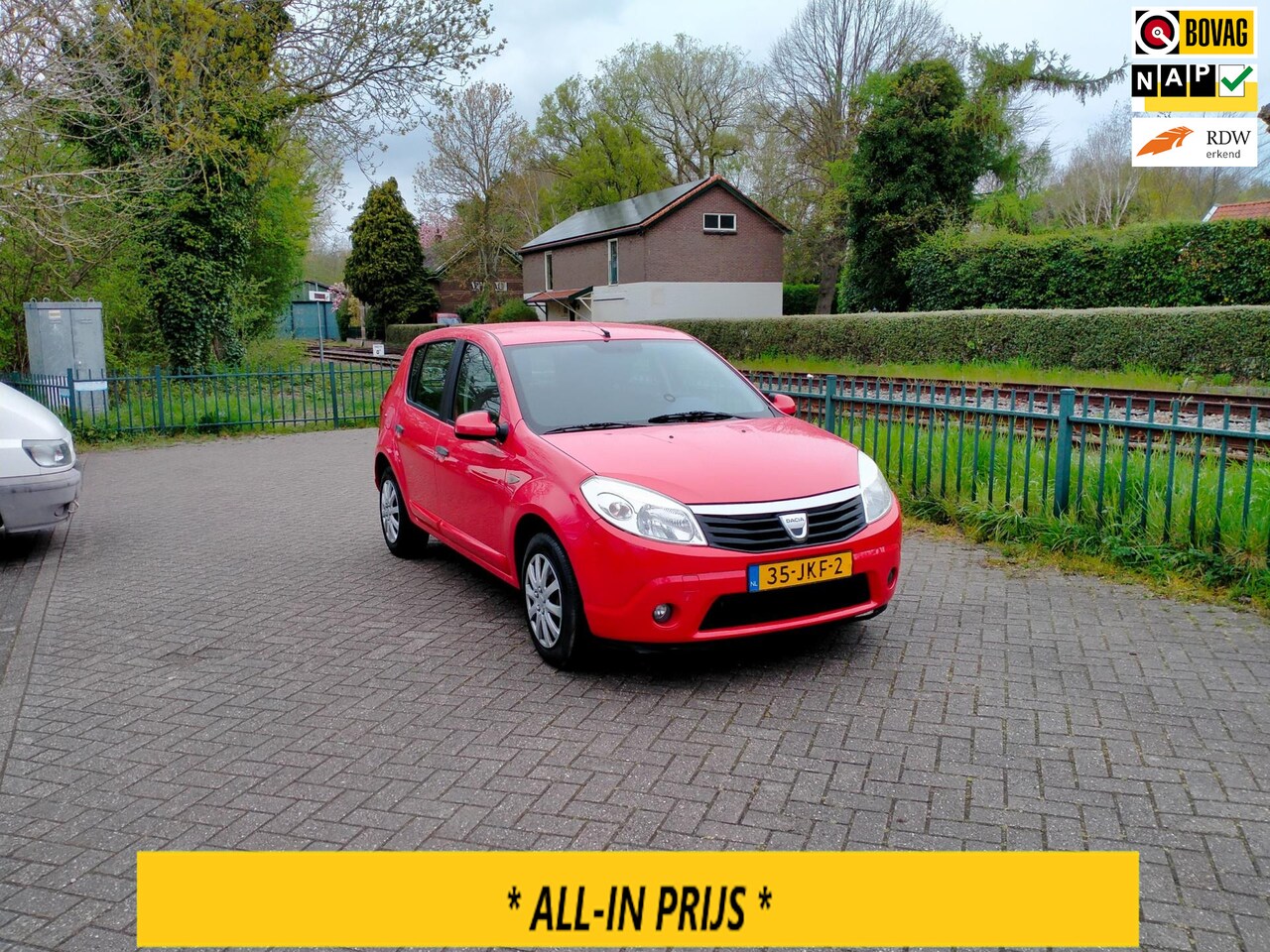 Dacia Sandero - 1.4 Lauréate trekhaak ALLINPRIJS - AutoWereld.nl