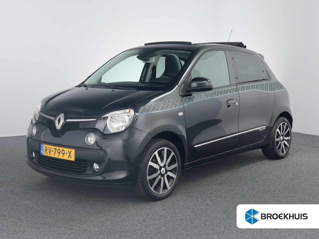 Renault Twingo - 1.0 SCe Intens | Cruise control | LED dagrijverlichting | Lichtmetalen velgen 16" - AutoWereld.nl