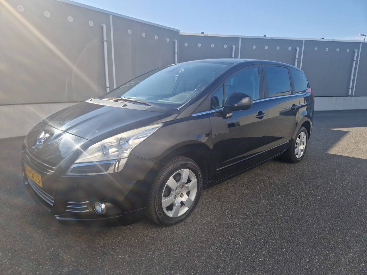 Peugeot 5008 - 1.6 VTi Blue Lease 5p. 1.6 VTi Blue Lease 5p. - AutoWereld.nl