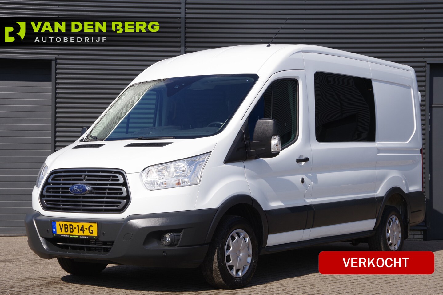 Ford Transit - 2.0 TDCI L2H2 130PK DC-6P, TREKHAAK, NAVI, CRUISE, CARPLAY, AIRCO, PARKEERSENSOREN, DUBBEL - AutoWereld.nl