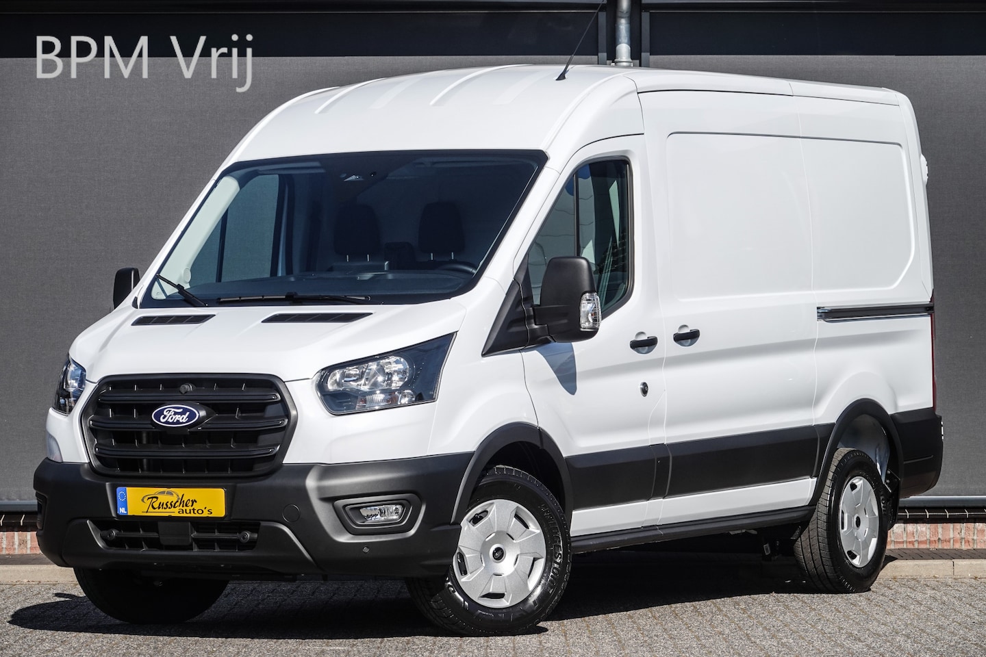 Ford Transit - L2H2 130Pk | 350 | 3.500Kg Trekgewicht | Trend | 2xSchuifdeur | Virtual Cockpit | Achterui - AutoWereld.nl