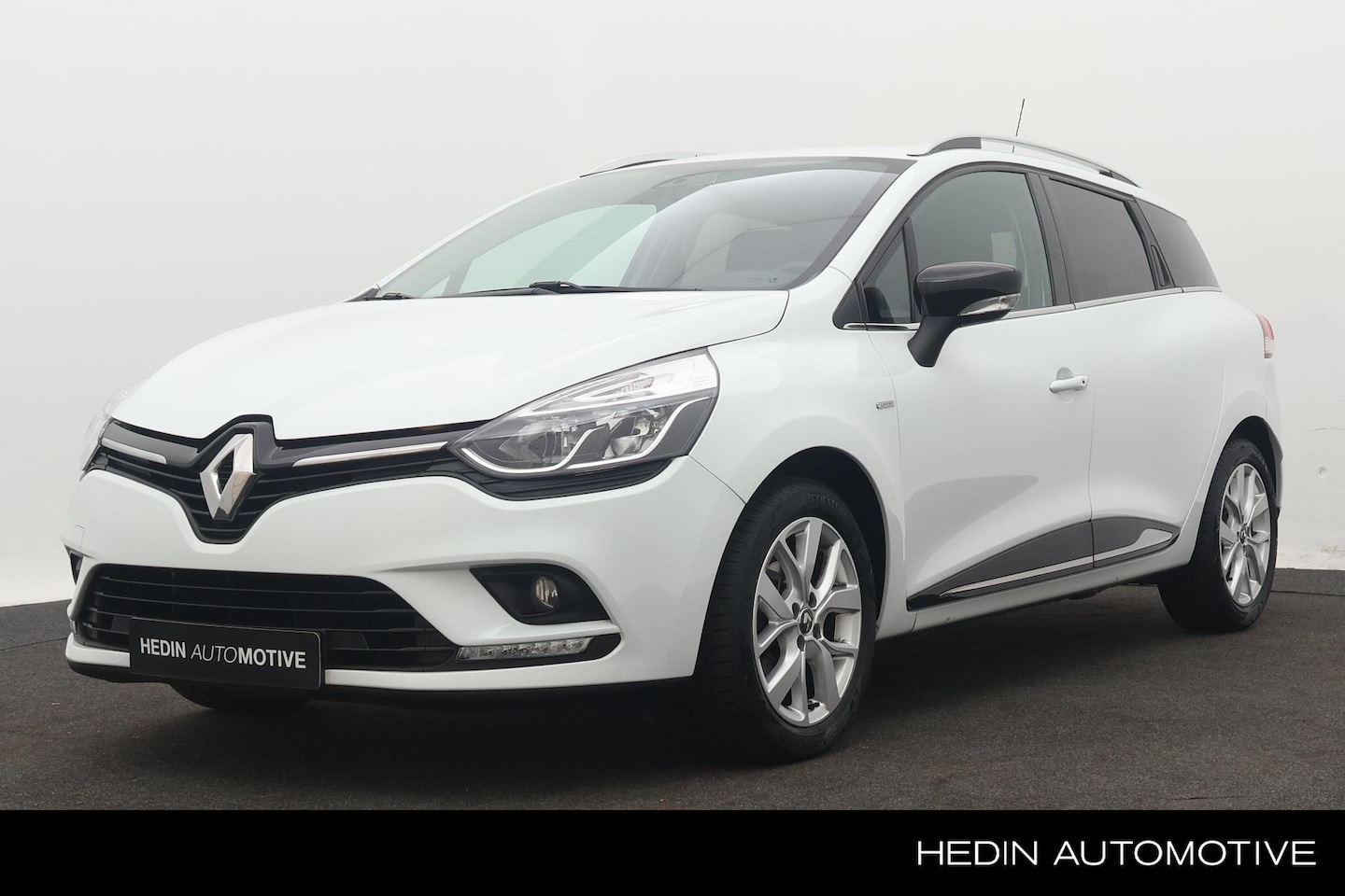 Renault Clio Estate - 0.9 TCe Limited | Apple Carplay/Android Auto | Airco | Navigatiesysteem | Parkeersensoren - AutoWereld.nl