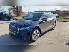 Skoda Enyaq iV - 60 Auto is net binnen