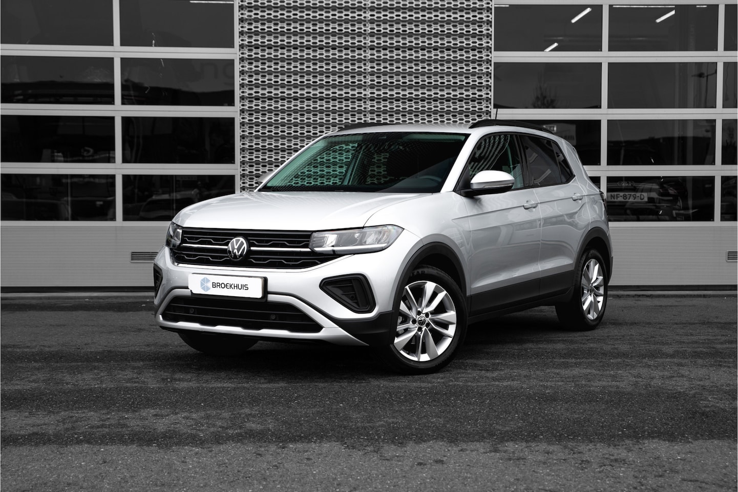 Volkswagen T-Cross - 1.0 TSI Life Edition 116pk DSG | Carplay | Stoelverwarming | Camera - AutoWereld.nl