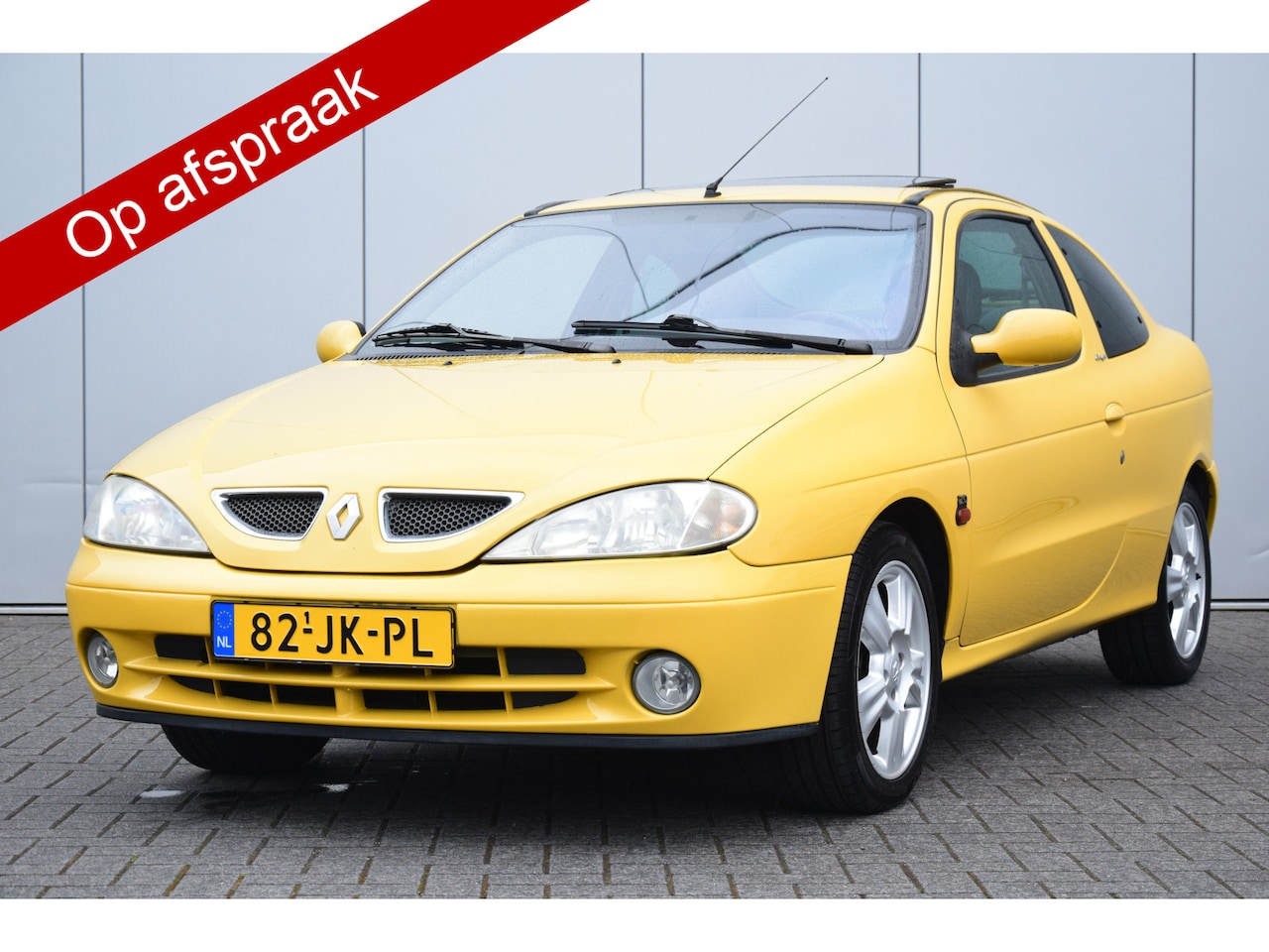 Renault Mégane Coupé - 2.0-16V Privilege Schuifdak Airco Navi Leer - AutoWereld.nl