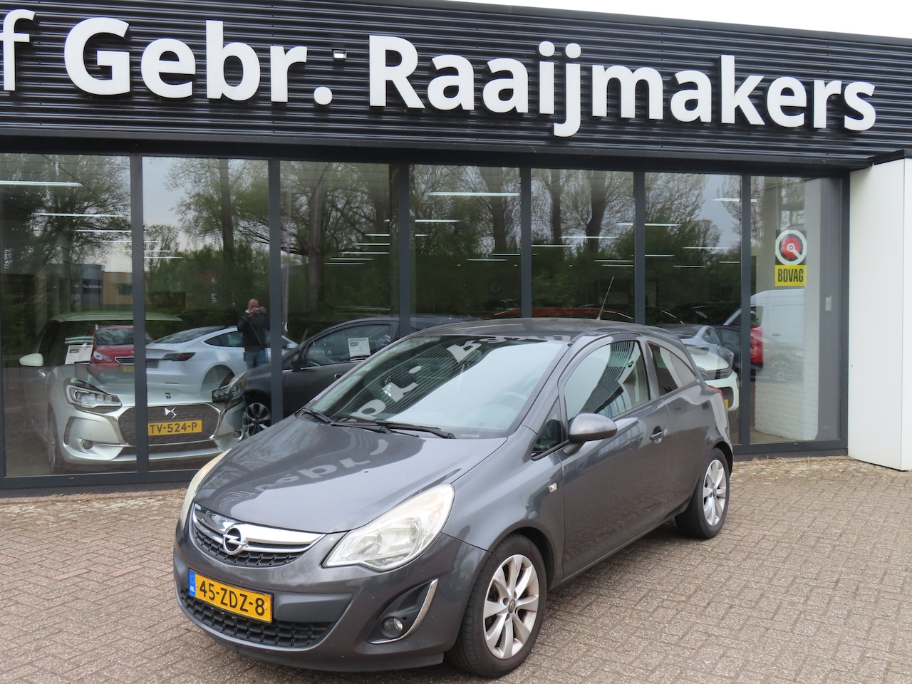 Opel Corsa - 1.2 Anniversay LPG *Airco* - AutoWereld.nl