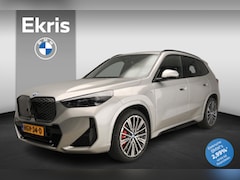 BMW iX1 - eDrive20 M-Sportpakket / Driving assistant pro / Comfortpack / Travelpack / Alu wielen 20