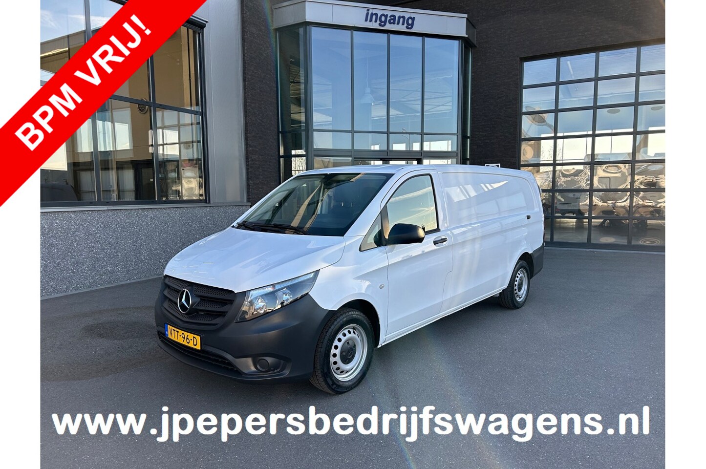 Mercedes-Benz Vito - 114 CDI Extra lang / Airco / Trekhaak / Navigatie / Cruise control / Achterdeuren - AutoWereld.nl