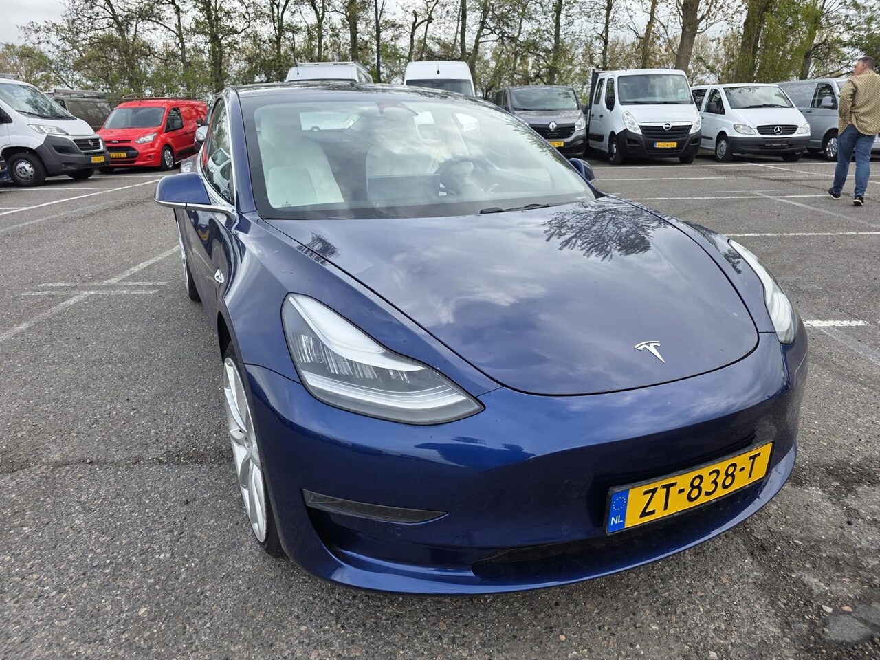 Tesla Model 3 - Standard RWD Plus 60 kWh | Inclusief winterbanden op velg! | Wit leder Wordt verwacht! - AutoWereld.nl