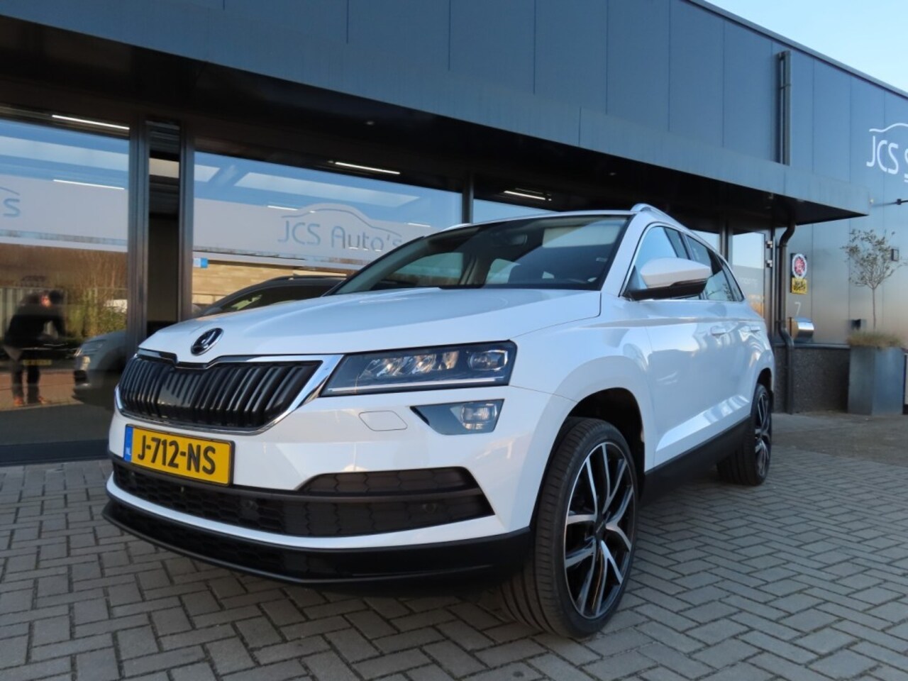 Skoda Karoq - 1.5 TSI Aut. Business Ed. Plus Ecc Led 19 inch 2020 - AutoWereld.nl