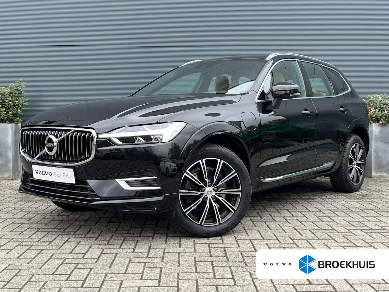 Volvo XC60 - 2.0 T8 Twin Engine AWD Inscription 2.0 T8 Twin Engine AWD Inscription - AutoWereld.nl