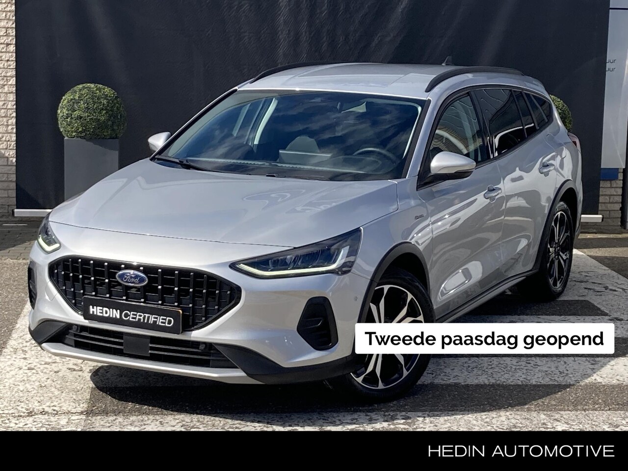Ford Focus Wagon - 1.0 EcoBoost Hybrid Active Vignale | Lederen interieur | B&O Premium Sound | 12" Scherm - AutoWereld.nl