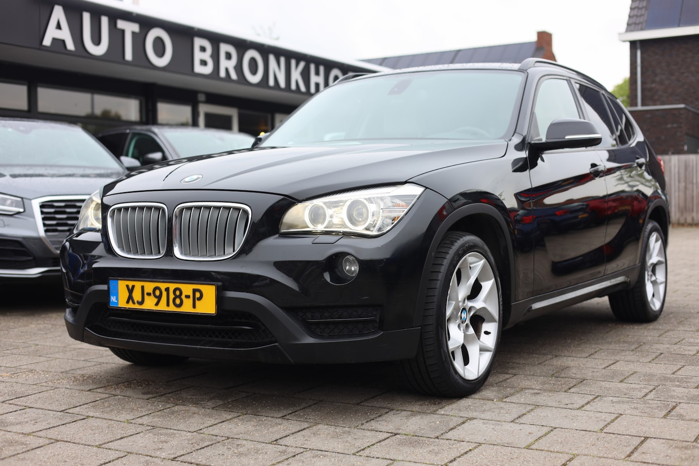 BMW X1 - XDRIVE25D HIIGH EXECUTIVE | AUT | LEDER | NAVI - AutoWereld.nl