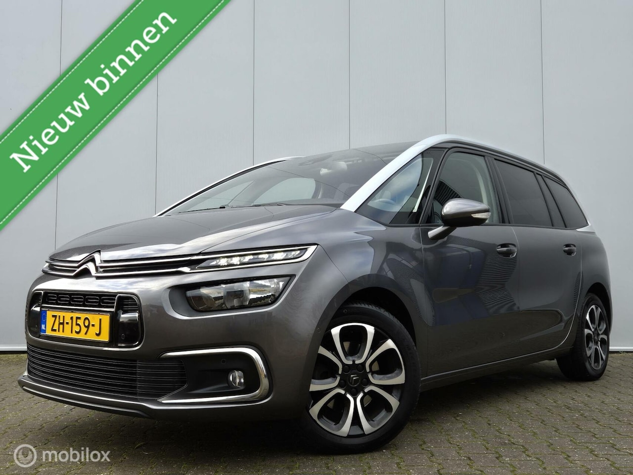 Citroën Grand C4 SpaceTourer - 1.6 PURETECH AUTOMAAT 181PK/CAMERA/7PERS/KEYLESS/PANO-RAAM/TREKHAAK - AutoWereld.nl
