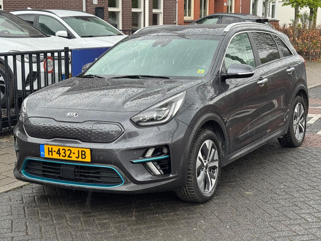 Kia Niro - ExecutiveLine 64 kWh *LEDER/NAVI/CAMERA - AutoWereld.nl