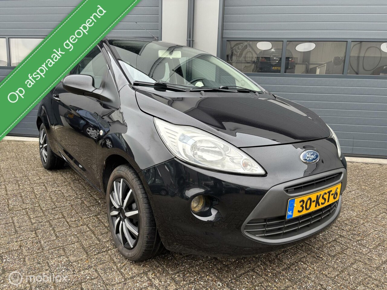 Ford Ka - 1.2 Titanium Uitvoering — NL Auto / Airco - AutoWereld.nl