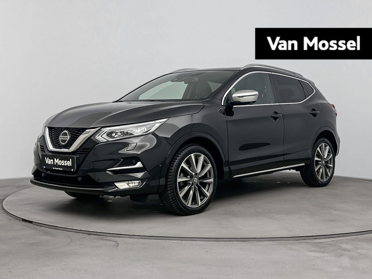 Nissan Qashqai - 1.3 DIG-T Tekna + 160PK | Automaat | Trekhaak | Navigatie | Panoramadak | Leder | BOSE Aud - AutoWereld.nl