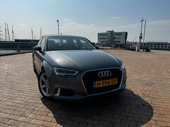 Audi A3 Limousine - 35 TFSI CoD Advance Sport 1e EIG • AUT • ACC • Leder • Carplay