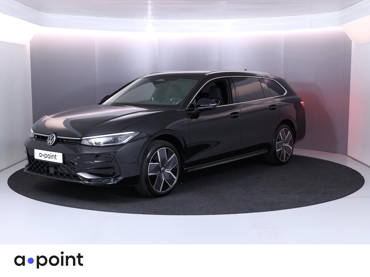 Volkswagen Passat Variant - R-Line-Edition 1.5 eHybrid 200 kW / 272 pk Variant - AutoWereld.nl