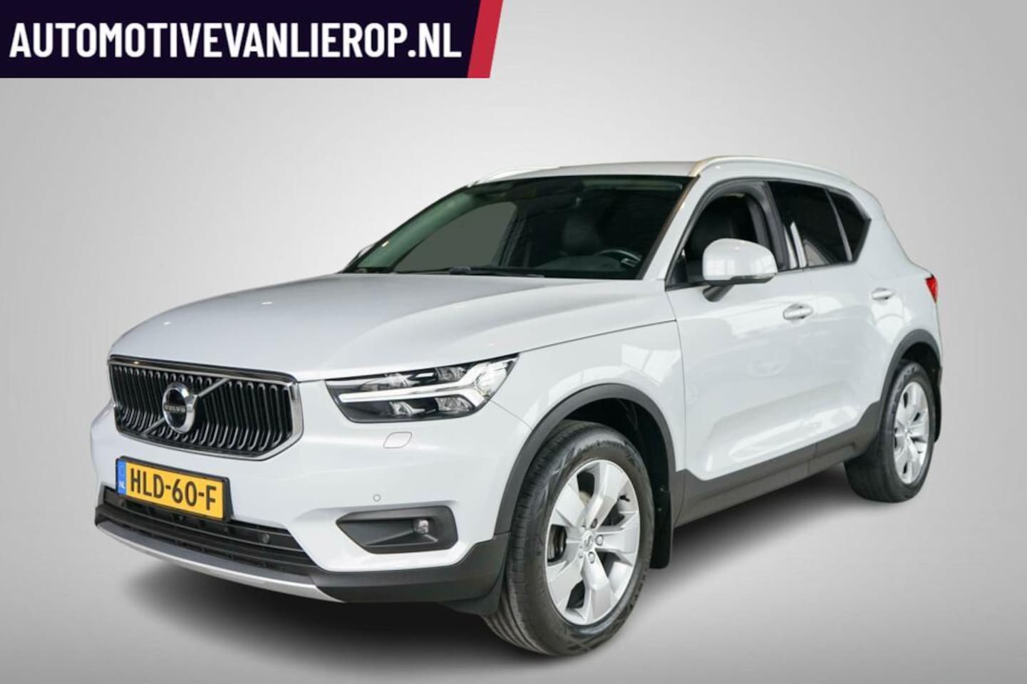 Volvo XC40 - 1.5 T3 Momentum 163 PK | CAMERA | ADAPTIEVE CRUISE - AutoWereld.nl