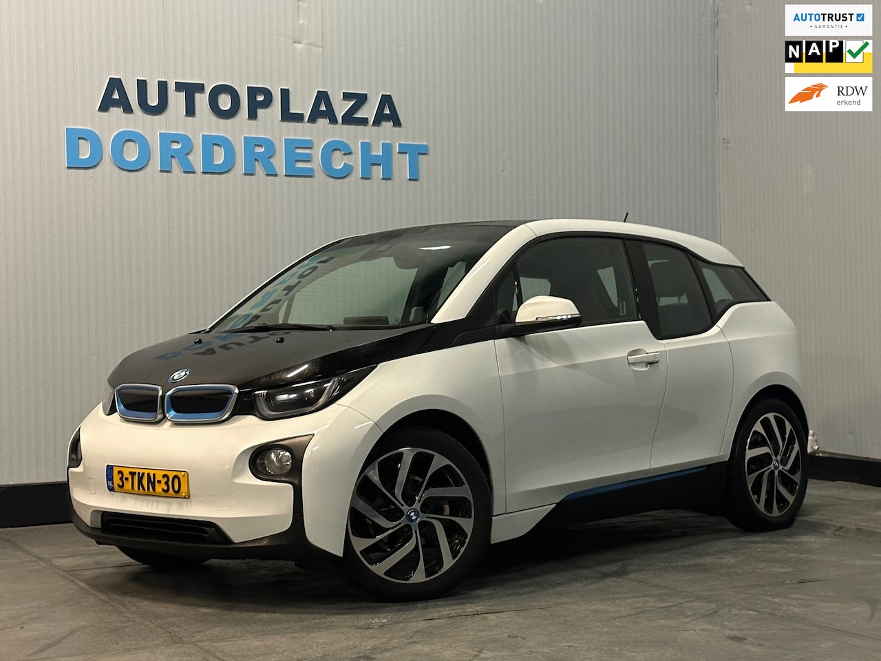 BMW i3 - Basis Comfort 22 kWh - AutoWereld.nl