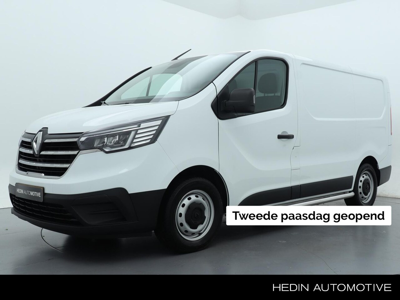 Renault Trafic - 2.0 dCi 110 T29 L1H1 Comfort | Trekhaak | Navigatie | - AutoWereld.nl