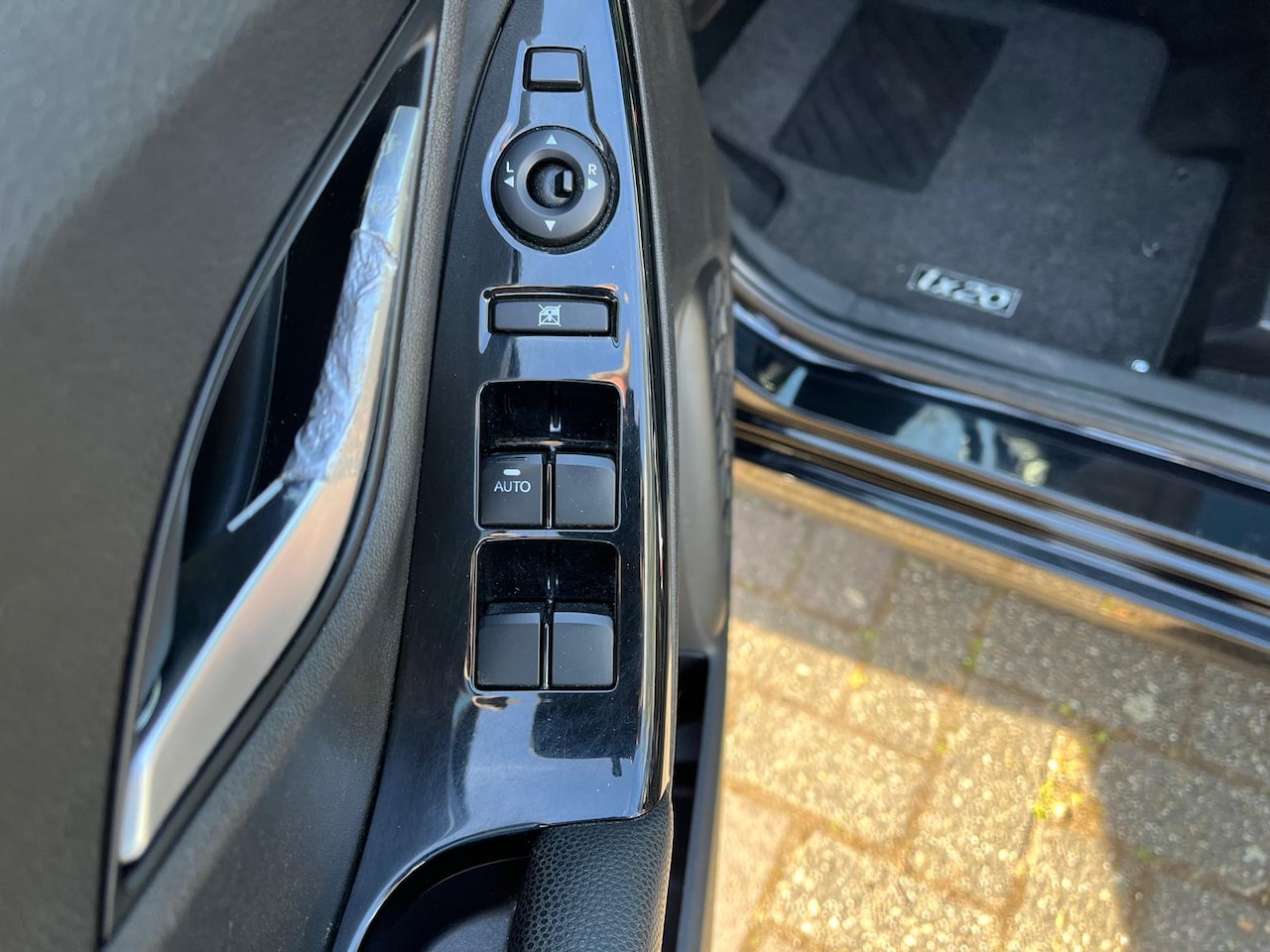 Hyundai ix20 - 1.6i i-Catcher 124pk Automaat