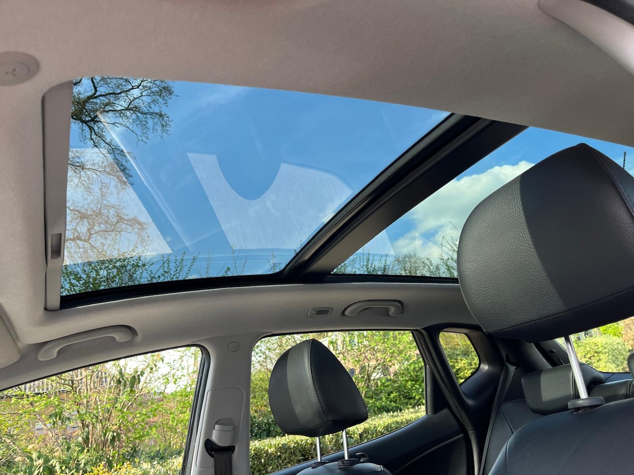 Hyundai ix20 - 1.6i i-Catcher 124pk Automaat