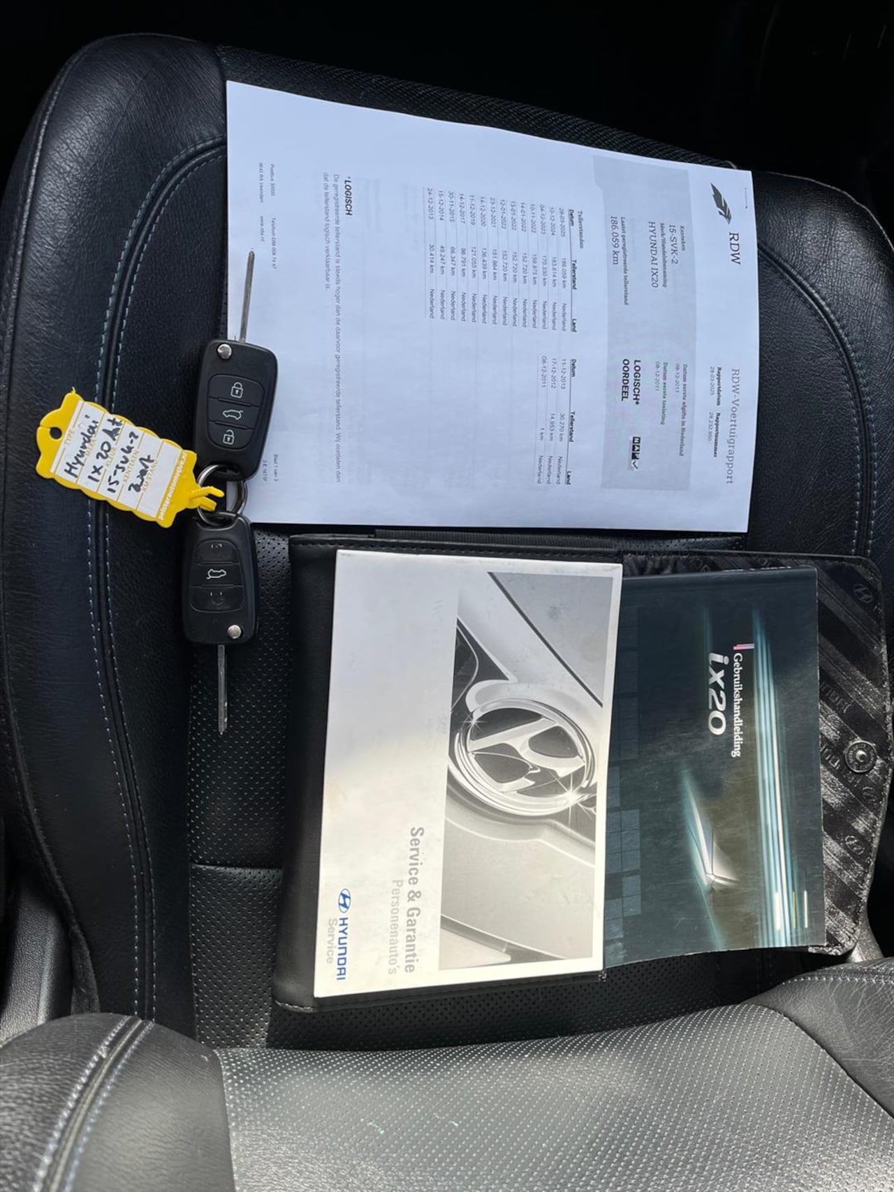 Hyundai ix20 - 1.6i i-Catcher 124pk Automaat
