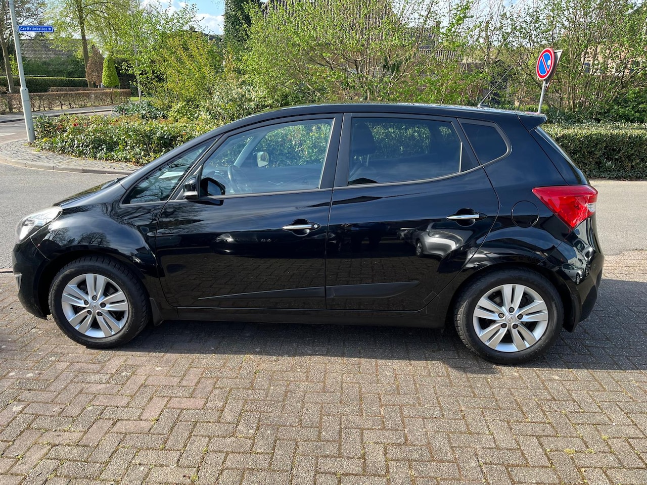 Hyundai ix20 - 1.6i i-Catcher 124pk Automaat