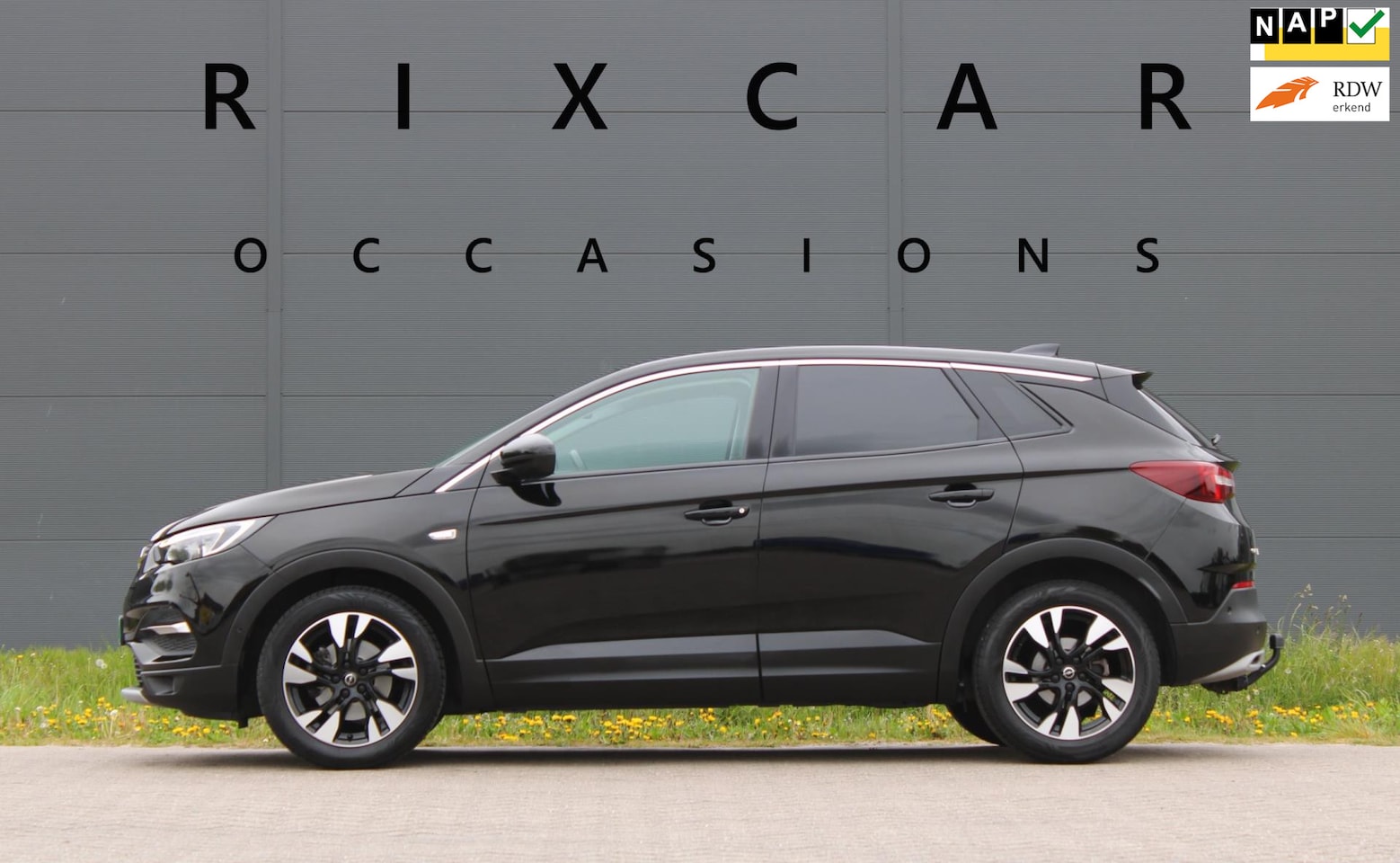 Opel Grandland X - 1.2 Turbo Innovation 360Camera AllSeason Trekhaak !!NIEUWBINNEN!! - AutoWereld.nl