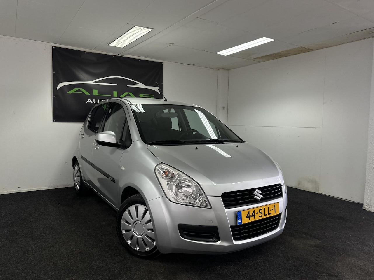 Suzuki Splash - 1.0 VVT Comfort 2011 AIRCO - APK 2026 - NAP! - AutoWereld.nl