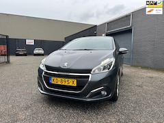 Peugeot 208 - 1.2 PureTech Blue Lion Airco Cruise Navi PDC APK NAP