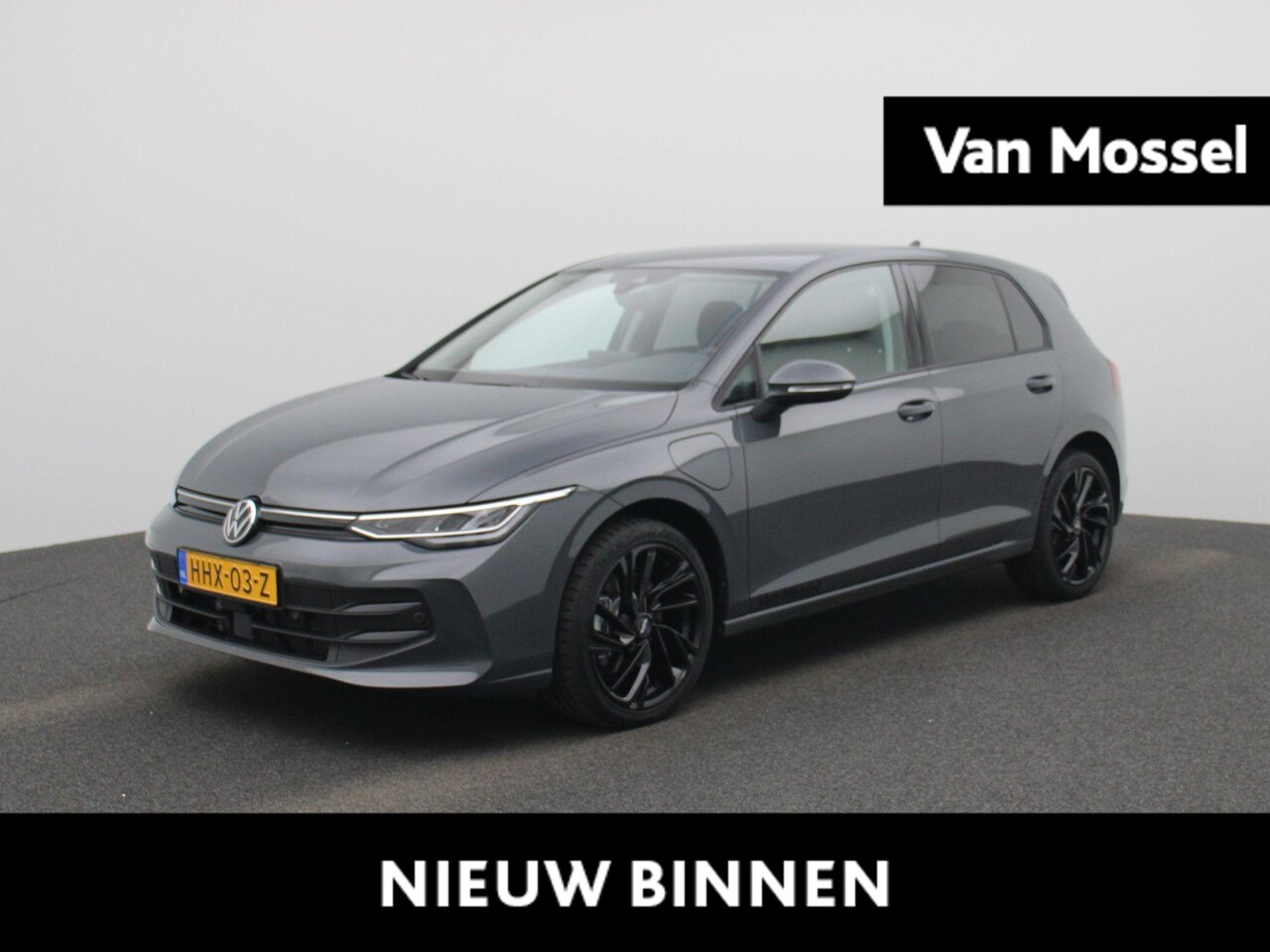 Volkswagen Golf - 1.5 eHybrid Life Edition 1.5 eHybrid Life Edition - AutoWereld.nl