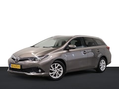 Toyota Auris Touring Sports - 1.2T Dynamic