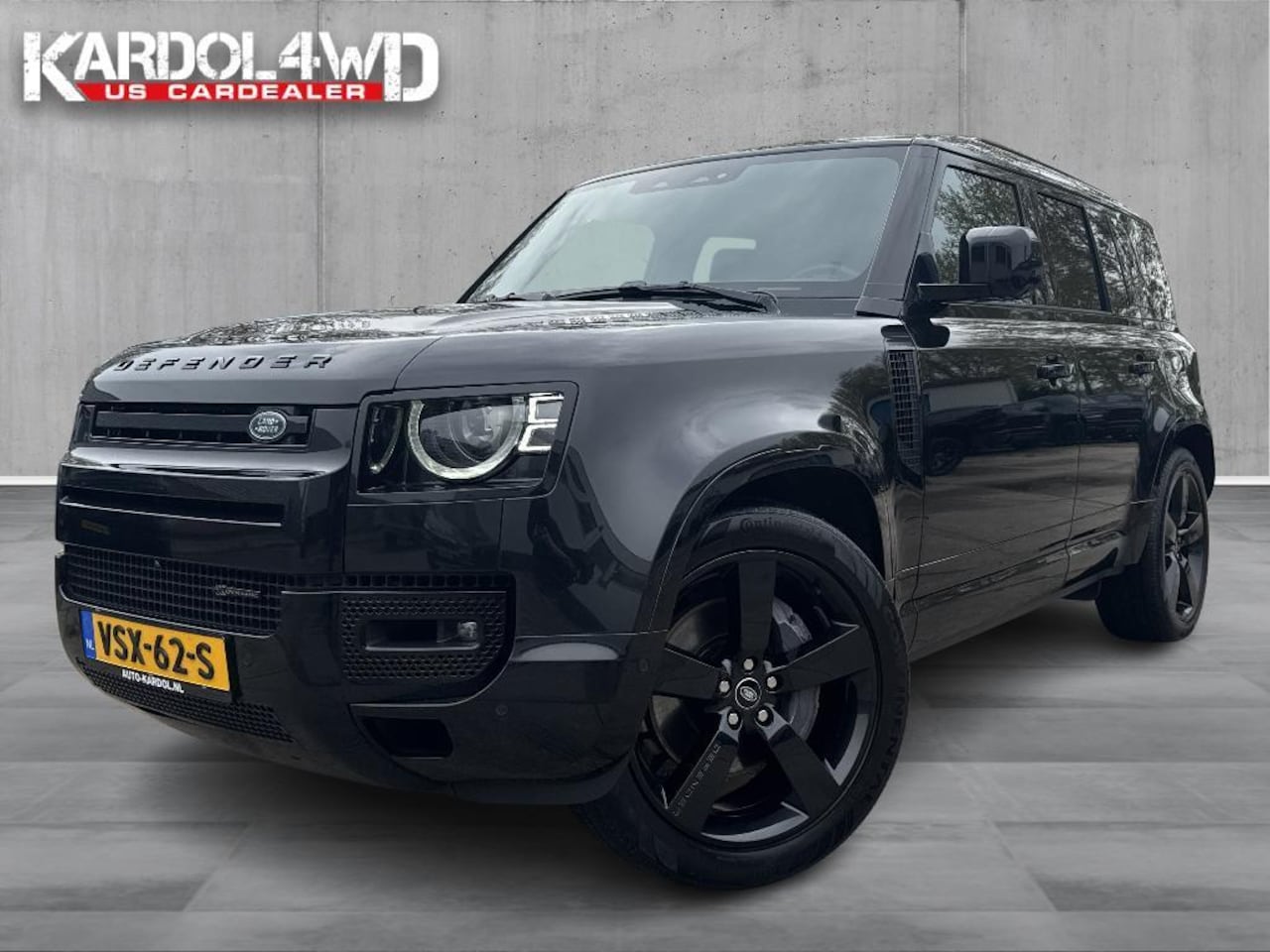 Land Rover Defender Hard Top - 3.0 D300 110 MHEV X-Dynamic HSE | GRIJSKENTEKEN | Trekhaak | Panoramadak | koelbox | Gehee - AutoWereld.nl