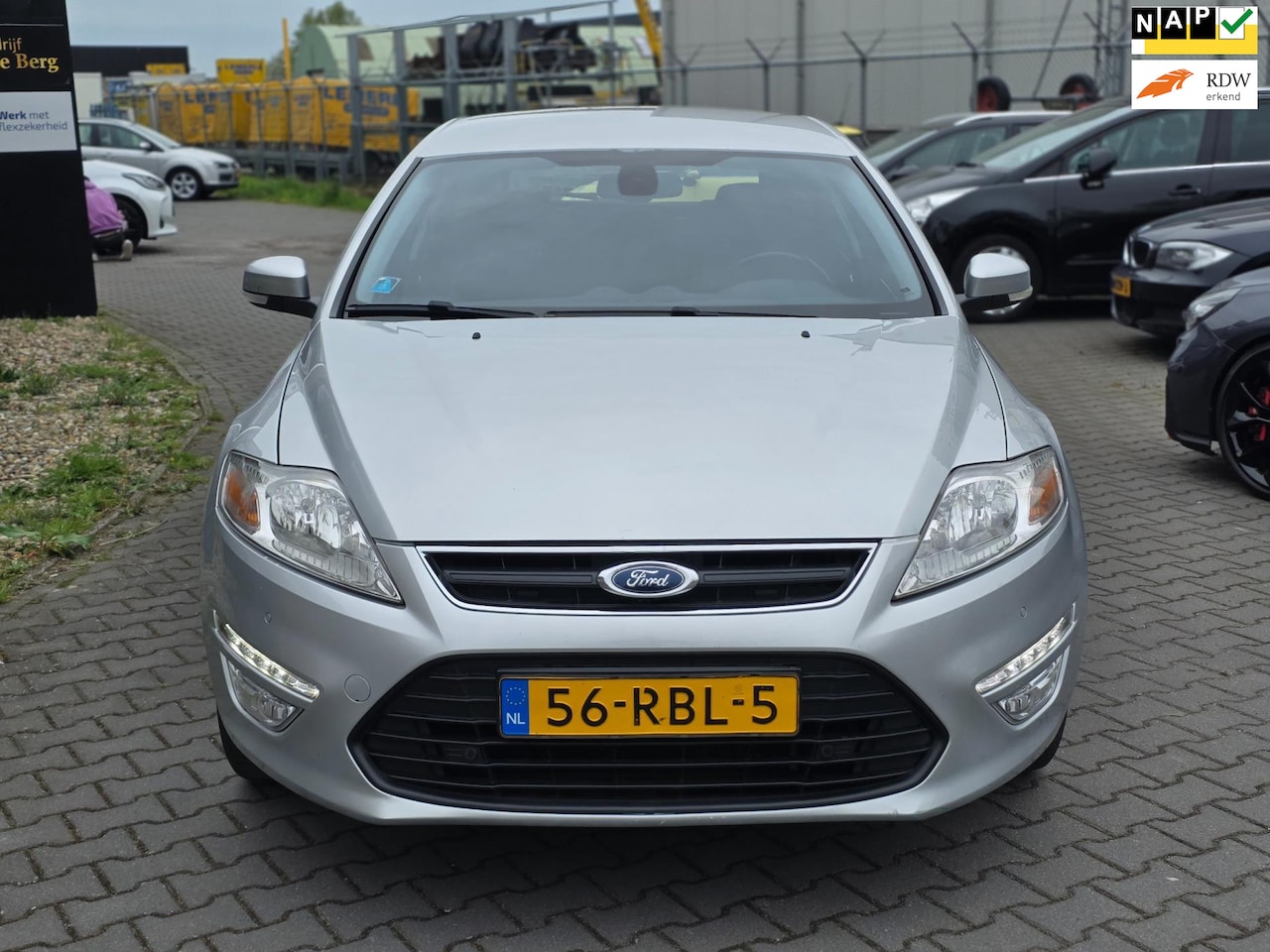 Ford Mondeo - 1.6 Trend Business NIEUWE DISTRIBUTIERIEM - AutoWereld.nl