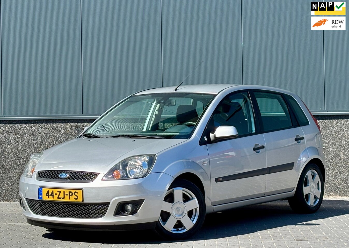 Ford Fiesta - 1.4-16V Futura 2008 Airco | 5-deurs | NAP - AutoWereld.nl