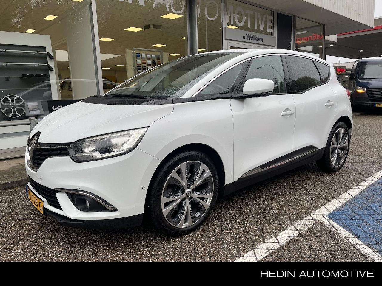 Renault Scénic - 1.2 TCe Intens | 20INCH LM | ALL SEASONBANDEN | SENSOREN V+A | NAVIGATIE | AUTOMATISCHE AI - AutoWereld.nl
